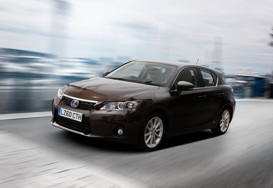  Lexus CT200h 2010 года  (фото 175 из 266)